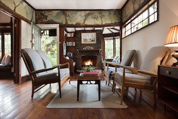 Zelman Cottage - Queensland Tourism 0