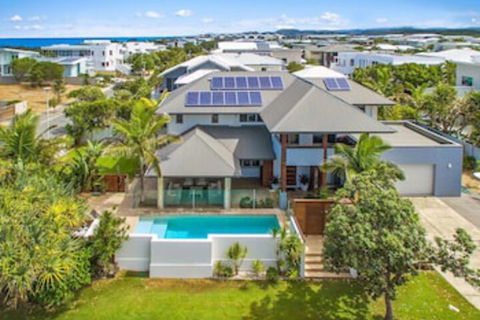 On Northpoint At Salt - QLD Tourism 0