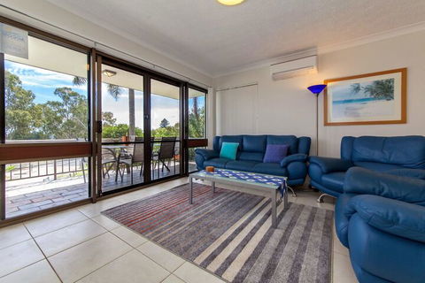 Tradewinds Unit 3 110 Victoria Parade - QLD Tourism 4