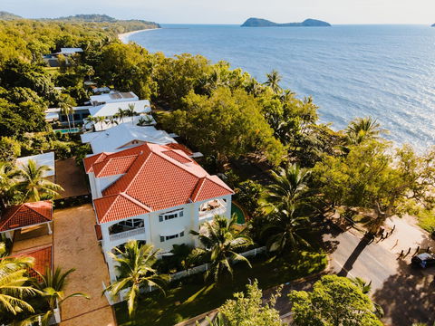 Villa Beach Palm Cove - Queensland Tourism 5
