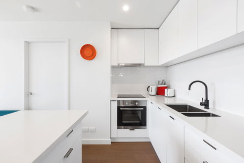 Ilixir Apartments By Ready Set Host - QLD Tourism 6