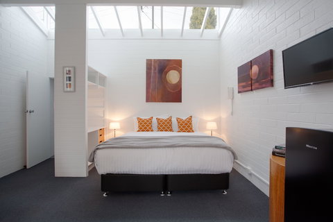 Apartments On Elsmere - QLD Tourism 2