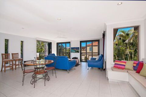 Rayners Secret Lennox Head - QLD Tourism 0