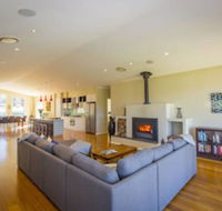 Lacuna Retreat - QLD Tourism
