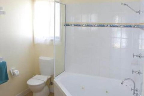 Tuross Lakeside Tourist Park - QLD Tourism 6