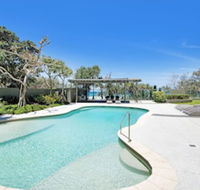 Absolute Beachfront Central Surfers Paradise - Queensland Tourism