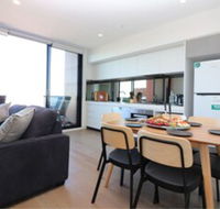 Queen of Northcote Views Rejuvenate Stays - QLD Tourism