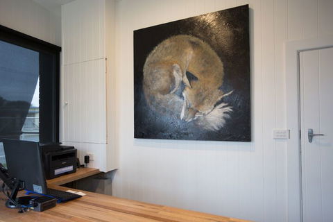 Fox On The Run - Motel Kilmore - Queensland Tourism 1