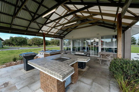 Port Elliot Holiday Park - Queensland Tourism 2