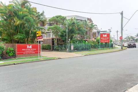 Red Star Apartments - QLD Tourism 0
