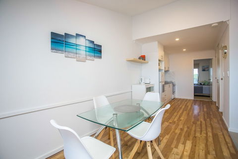 Scarborough Seaside Apartment 121 - QLD Tourism 1