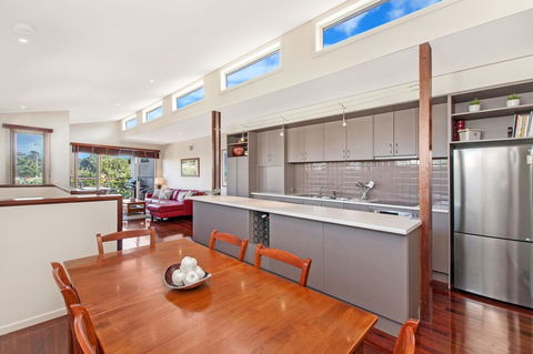 Castwood Villa 2 - Queensland Tourism 5