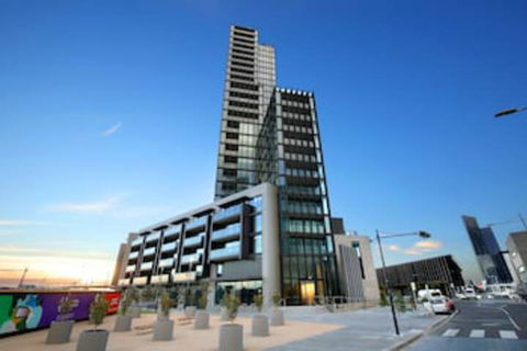 Orange Stay At Collins Wharf - Queensland Tourism 0