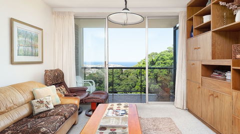 Bondi Apt For 4 Panoramic Ocean - QLD Tourism 1