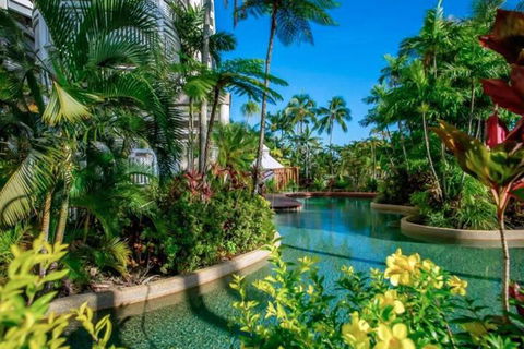 Cairns Luxury Waterfront Apartment - QLD Tourism 5