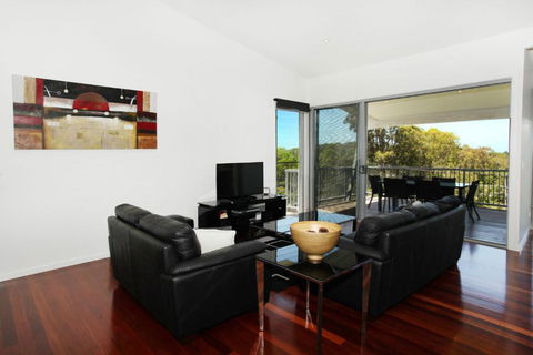 224 Centenary Heights Road Coolum Beach 500 Dollar Bond Linen Included - Queensland Tourism 3