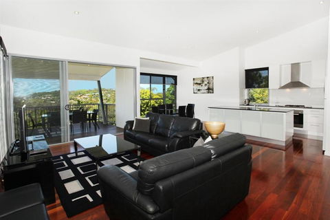 224 Centenary Heights Road Coolum Beach 500 Dollar Bond Linen Included - Queensland Tourism 2