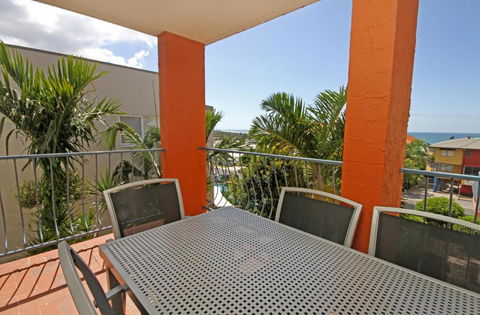 Unit 4 Cooltoro Court Coolum Beach - Queensland Tourism 3