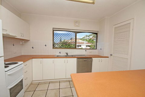 Unit 4 Cooltoro Court Coolum Beach - Queensland Tourism 1
