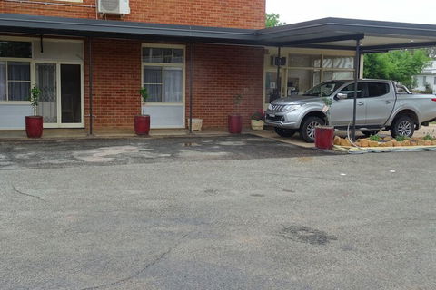 Memphis Motor Inn - QLD Tourism 3