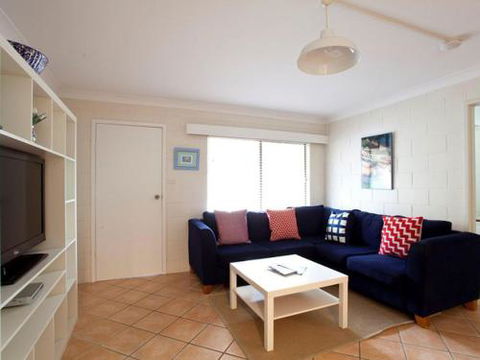 Villa Manyana Unit 24 - Queensland Tourism 1