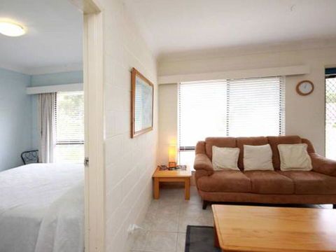 Villa Manyana Unit 25 - Queensland Tourism 6