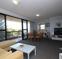 Pinnacle Unit 403 - QLD Tourism