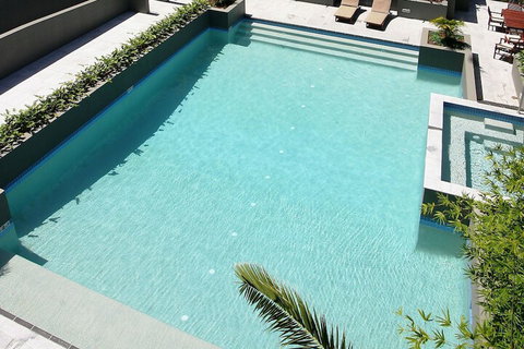 Waterline 304 - QLD Tourism 2