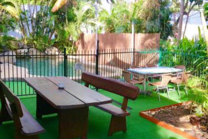  Queensland Tourism