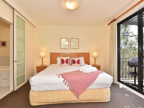 Villa Spa Executive 1br Champagne Resort Condo Located Within Cypress Lakes Resort (nothing Is More Central) - QLD Tourism 6