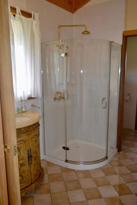 Pelican Lagoon Cabin - Queensland Tourism 6