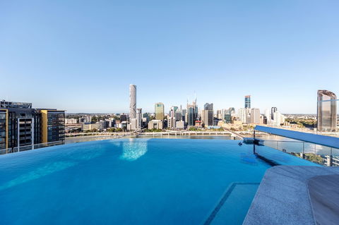 Lucid - Queensland Tourism 0