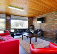 47 Anderson with Pool in Cowes - QLD Tourism