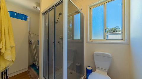 12 Aloha Ventnor Beach House - QLD Tourism 3