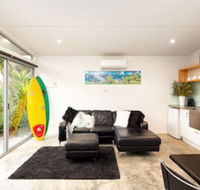 Smith Beach Getaways Beachwood Garden Studio - QLD Tourism