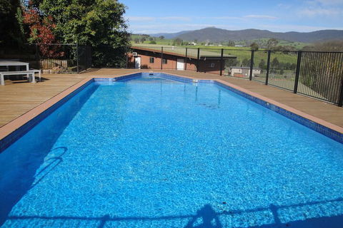 Delatite Apartments Merrijig - Queensland Tourism 1