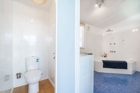 Seas The Day Rosebud - Queensland Tourism 4