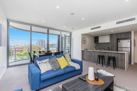 Luxury 2 Bed APT In South Brisbane + Free Parking Qsb058 - Queensland Tourism 0