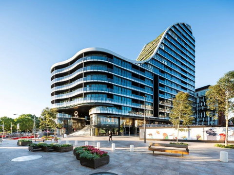 SKYE Suites Green Square - QLD Tourism 4