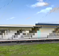 Settle in on 260 Settlement in Cowes - QLD Tourism