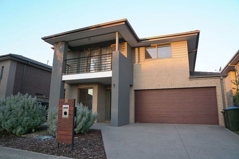 Cozy & Spacious House In Melbourne - Queensland Tourism 1