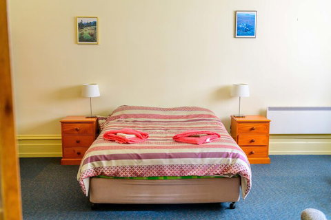 Emmanuel Conference & Retreat Centre - QLD Tourism 7