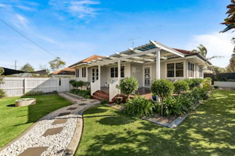 Viola House - Queensland Tourism 0