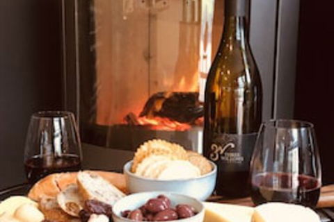 The Cottage At 3 Willows Vineyard - Queensland Tourism 0