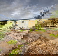 Victoria Accommodation Village - Queensland Tourism