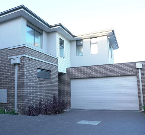 A Brand New House Near Boxhill - QLD Tourism 0