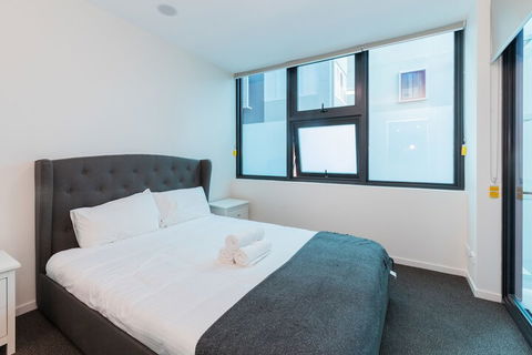Sofun Apartment On Manning St - Queensland Tourism 3