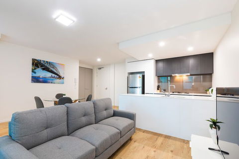 Sofun Apartment On Manning St - Queensland Tourism 1