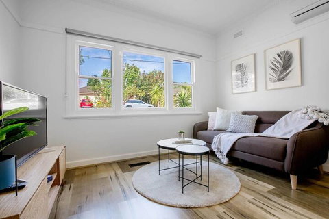 88 Peaceful Blackburn House - QLD Tourism 3