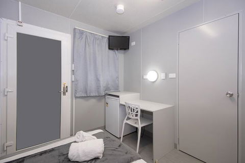 Lake Kawana Accommodation - QLD Tourism 4